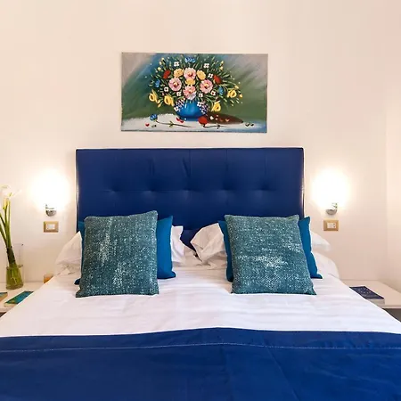 Lena Apartmán